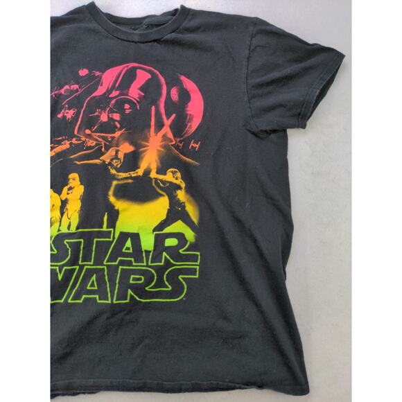 V Fifth Sun Boy's Star Wars T Shirt SZ M Black Graphic Colorful Darth Vader - Picture 4 of 10